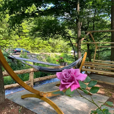 Vilă Planinska Ktm Lisine