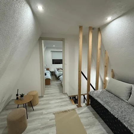 Planinska Ktm Lisine Vilă